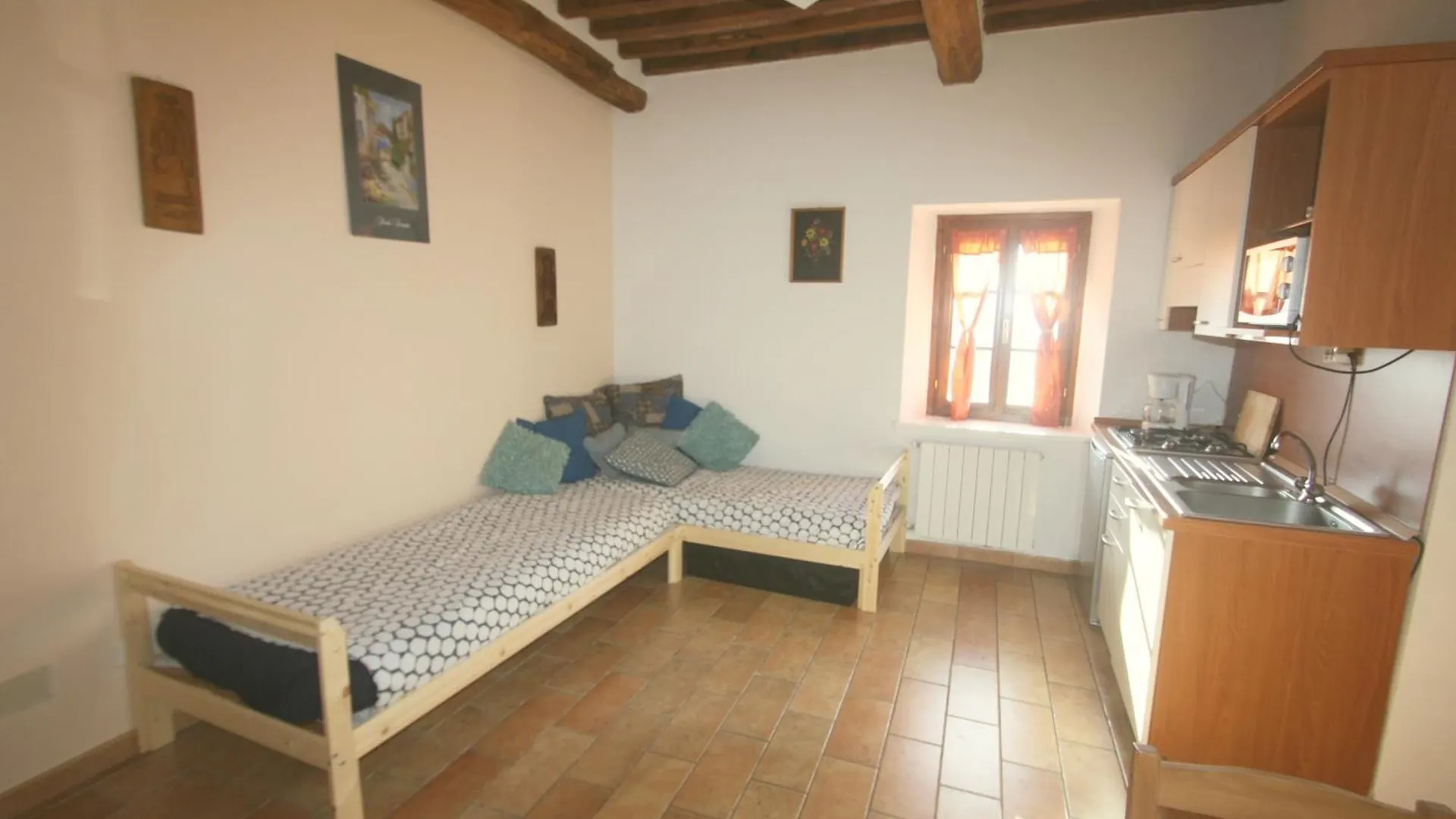 Lo Scricciolo Apartment Montecastelli Pisano 0*,